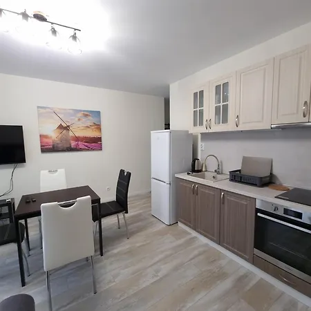 Apartment жилищна сграда орех *