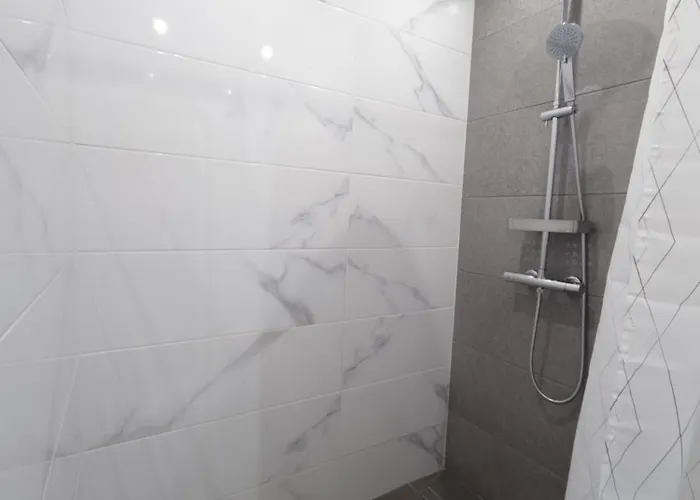 жилищна сграда орех *