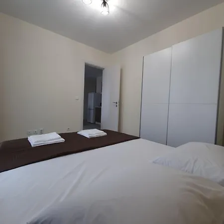 жилищна сграда орех Varna