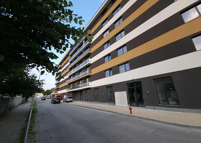 Apartment жилищна сграда орех *