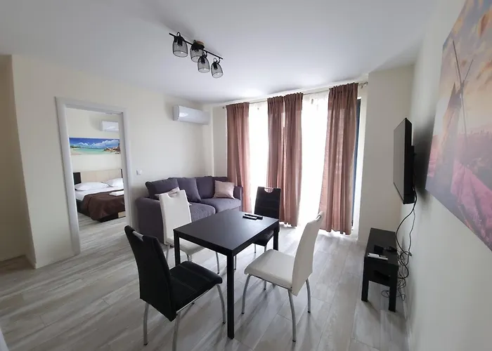 Apartment жилищна сграда орех Varna